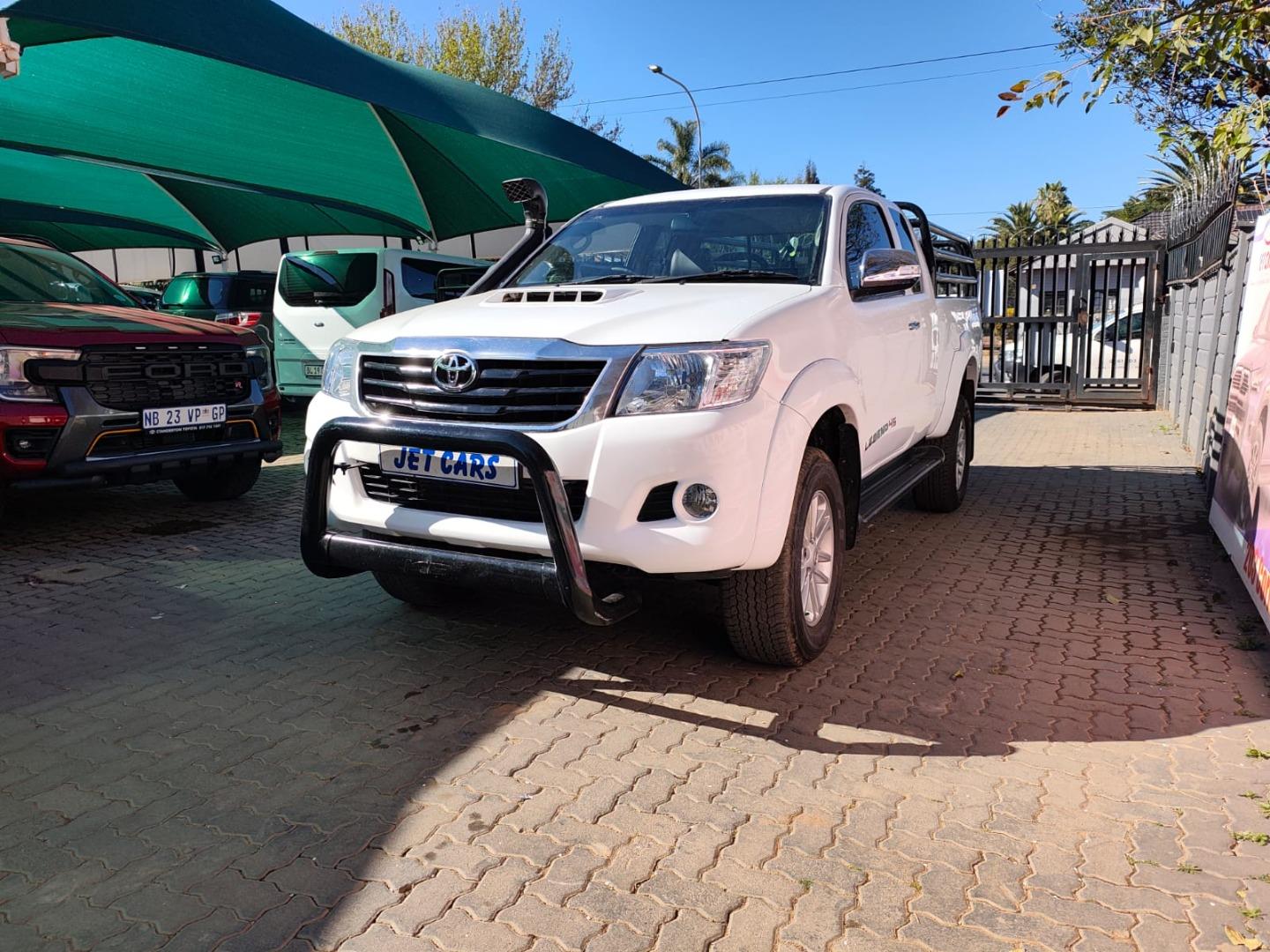 2014 Toyota Hilux 3.0D-4D Xtra Cab 4x4 Raider Dakar Edition