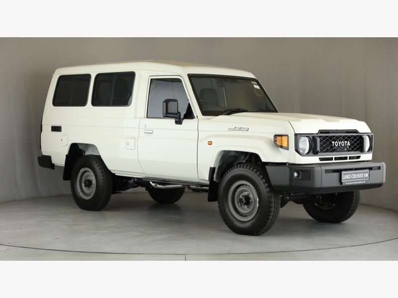 2026 Toyota Land Cruiser 78 4.2D Wagon