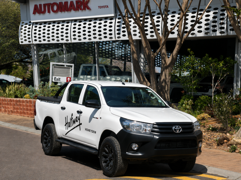 2026 Toyota Hilux 2.4GD-6 Double Cab 4x4 SR