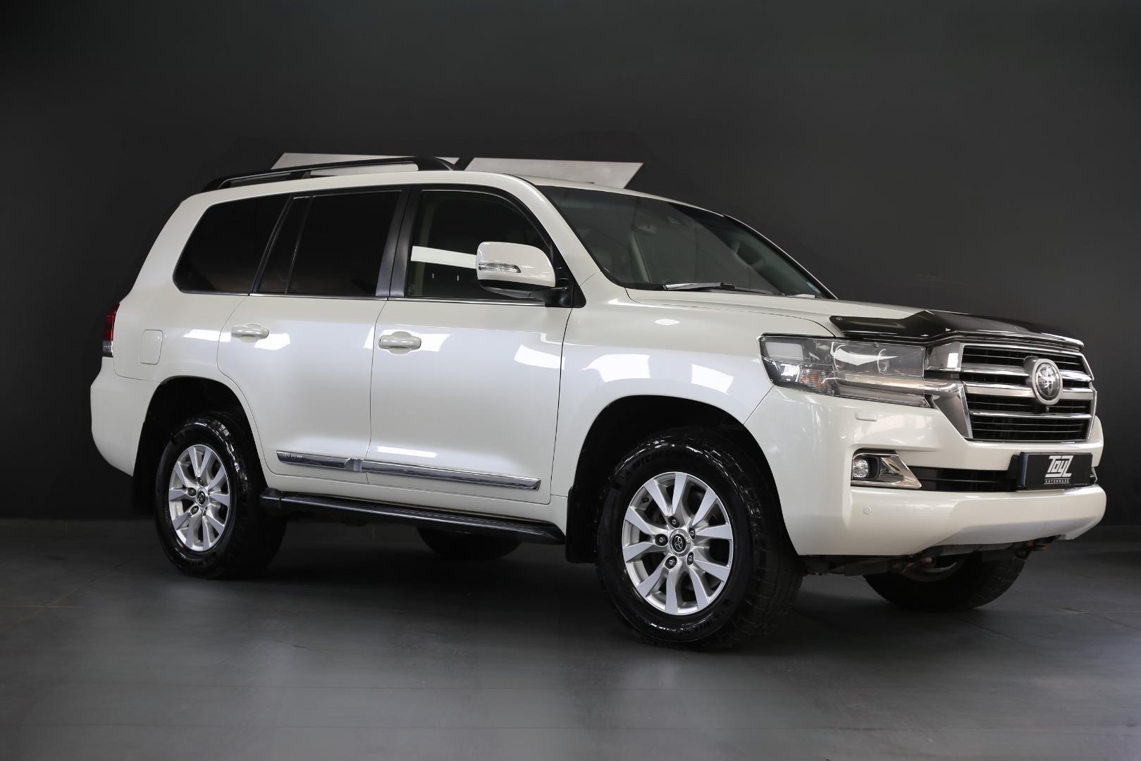 2020 Toyota Land Cruiser 200 4.5D-4D V8 VX-R