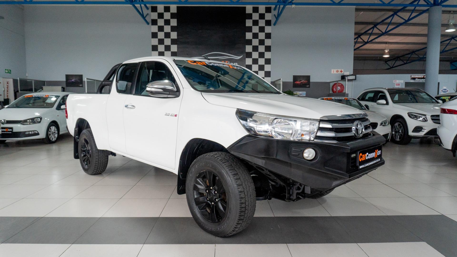 2017 Toyota Hilux 2.8GD-6 Xtra cab 4x4 Raider