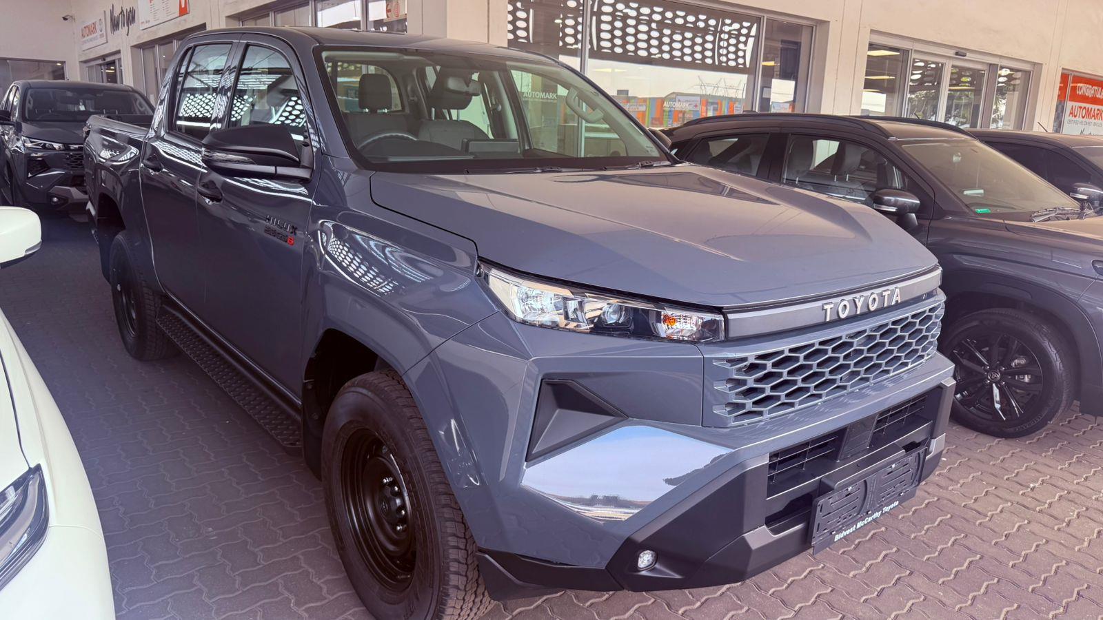 2026 Toyota Hilux 2.8GD-6 Double Cab SRX