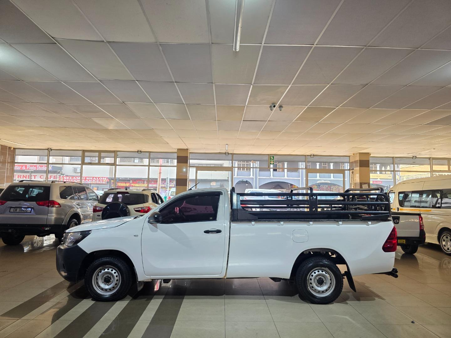 2020 Toyota Hilux 2.4GD S (Aircon)