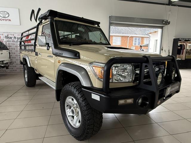 2022 Toyota Land Cruiser 79 Land Cruiser 79 4.5D-4D LX V8