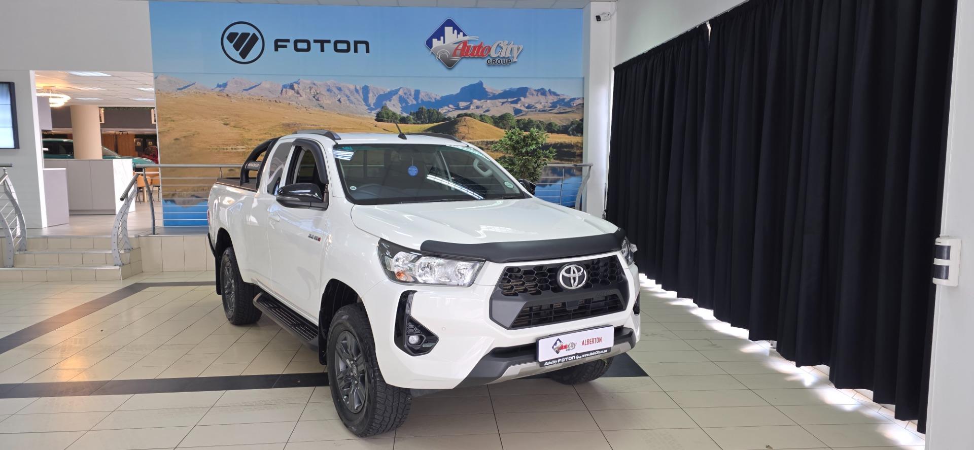 2024 Toyota Hilux 2.4GD-6 Xtra Cab Raider Manual