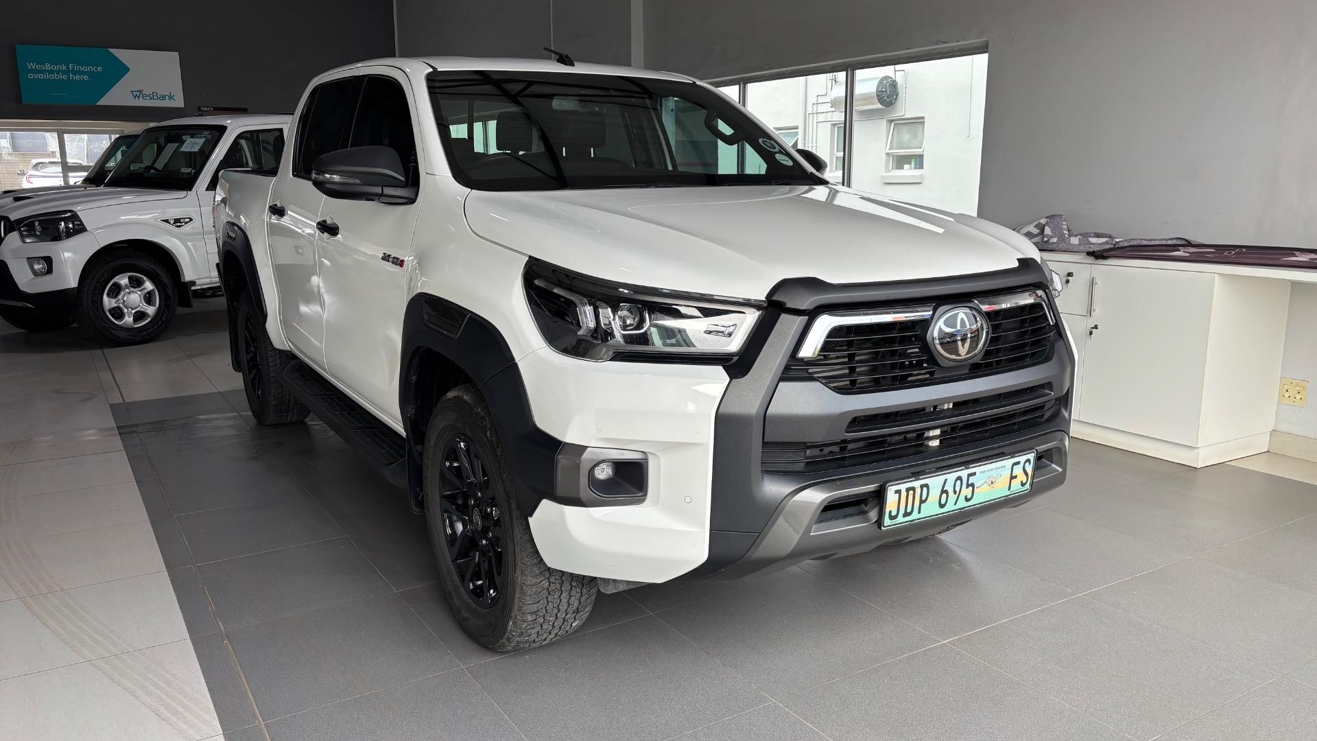 2024 Toyota Hilux 2.8GD-6 Double Cab Legend Manual