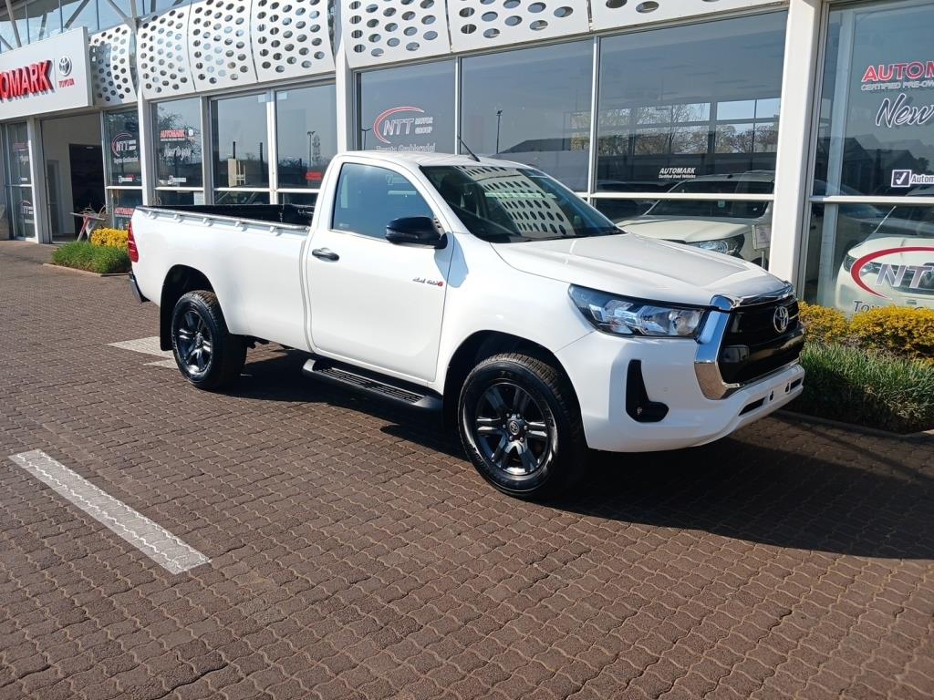 2025 Toyota Hilux 2.4GD-6 Single Cab Raider Manual