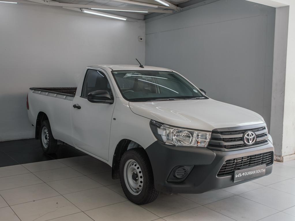 2024 Toyota Hilux 2.0 S (Aircon)