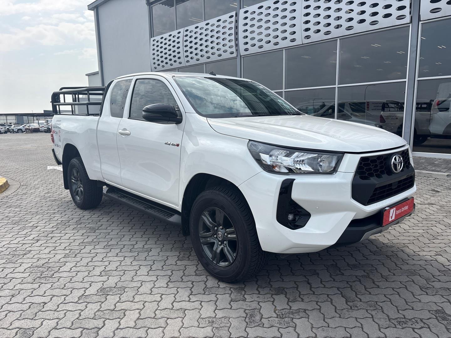 2026 Toyota Hilux 2.4GD-6 Xtra Cab Raider Manual