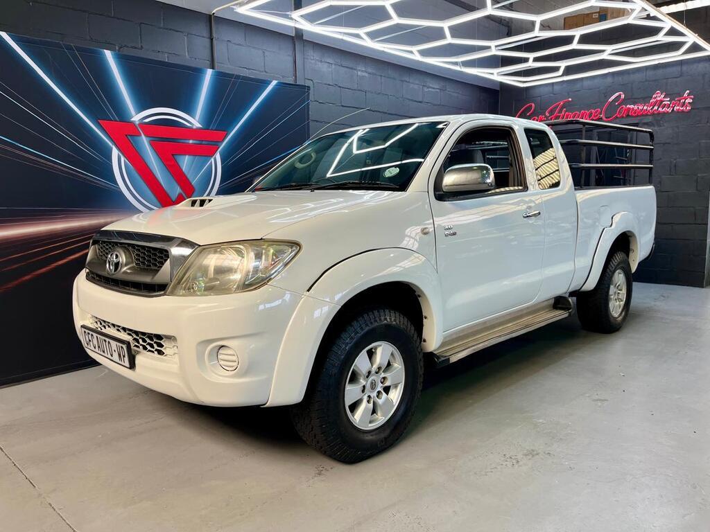 2011 Toyota Hilux 3.0D-4D Xtra Cab 4x4 Raider