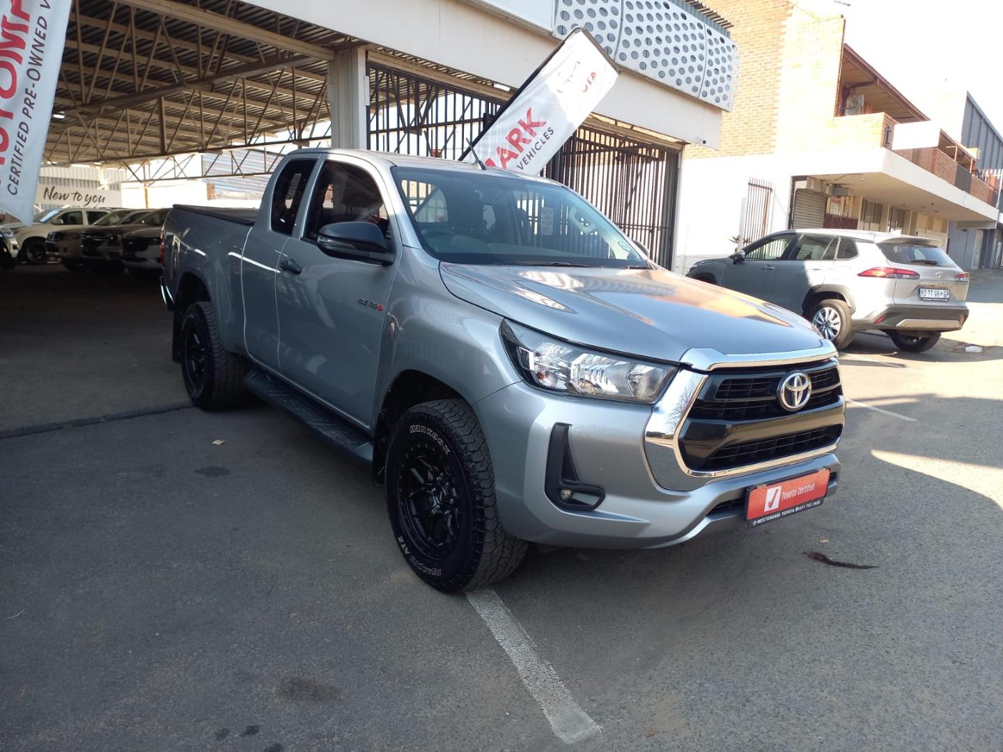 2022 Toyota Hilux 2.4GD-6 Xtra Cab Raider Auto