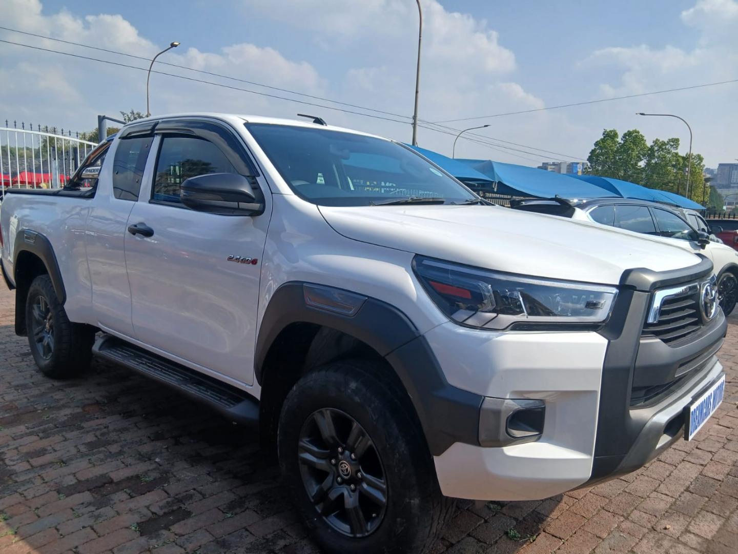2024 Toyota Hilux 2.4GD-6 Xtra Cab Raider Manual