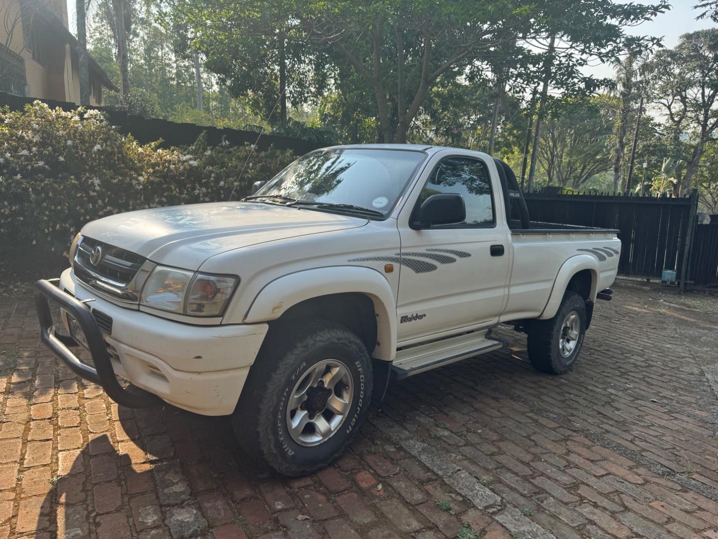 2002 Toyota Hilux 2700i 4x4 Raider