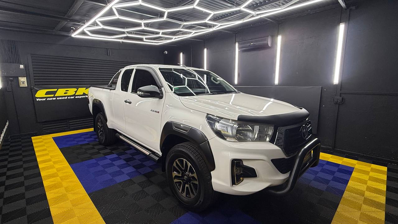 2020 Toyota Hilux 2.4GD-6 Xtra Cab SRX Auto