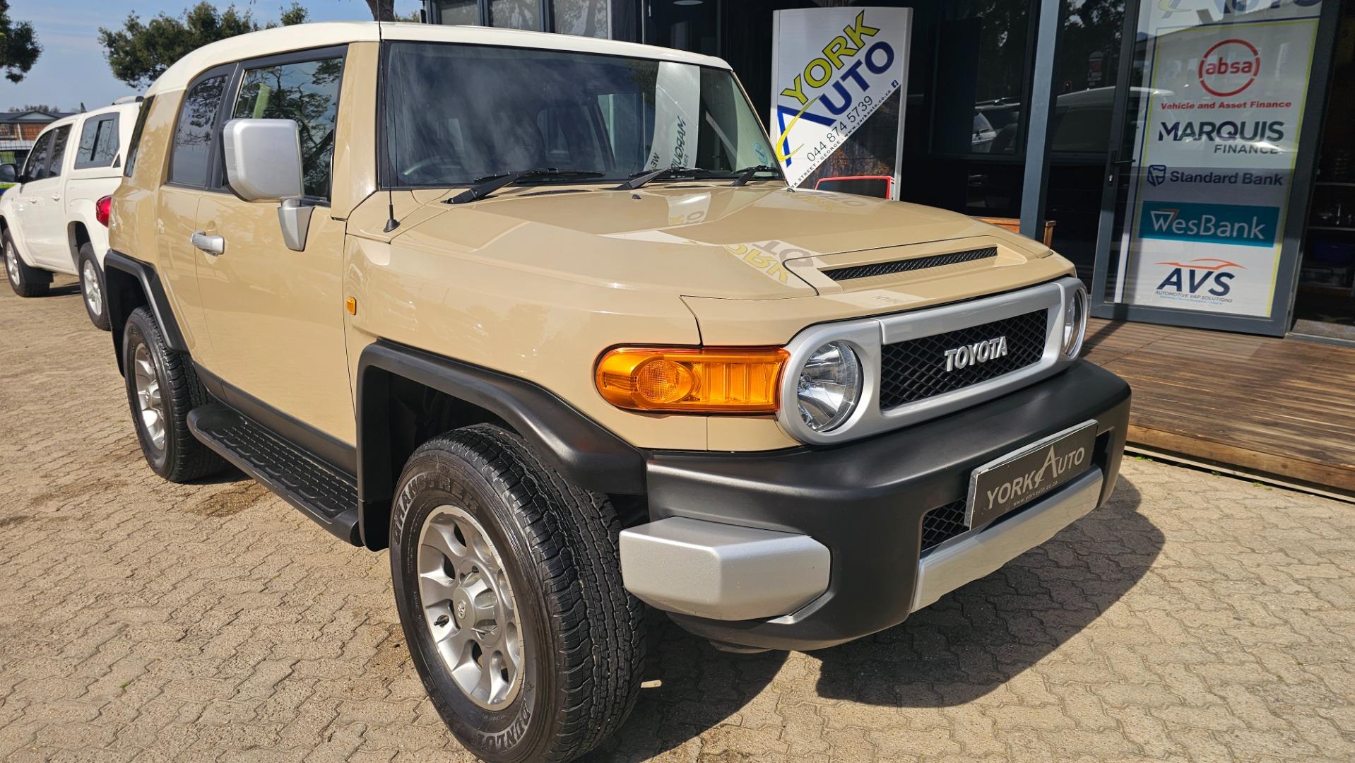 2013 Toyota FJ Cruiser FJ Cruiser