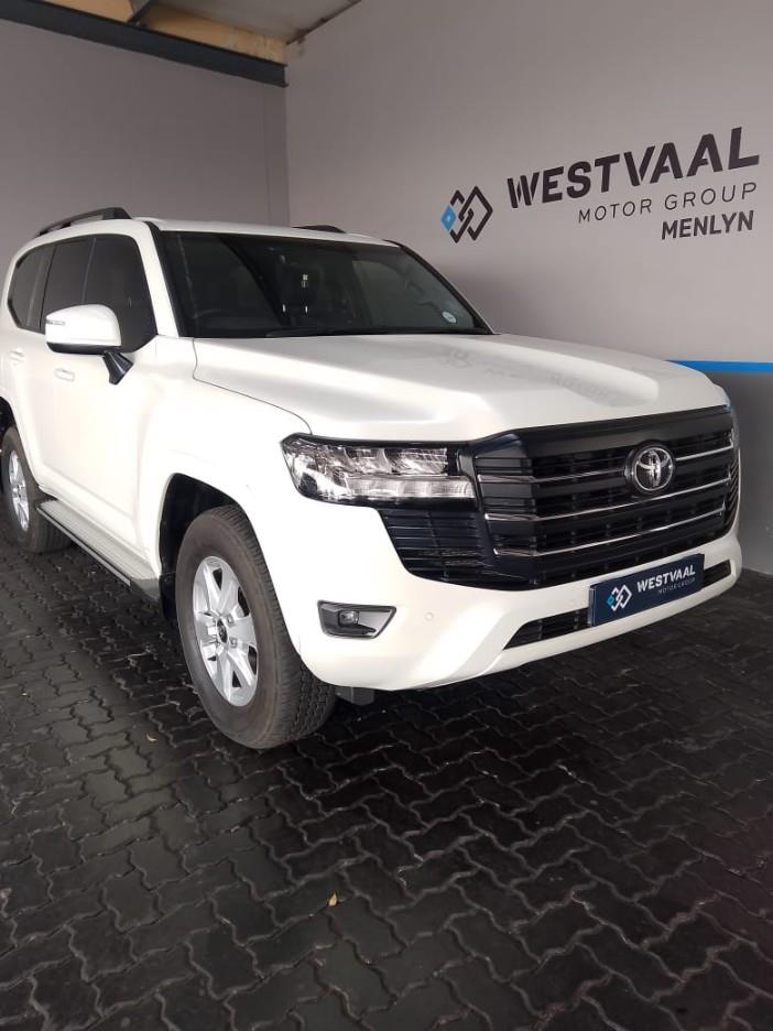 2025 Toyota Land Cruiser 300 3.3D GX-R