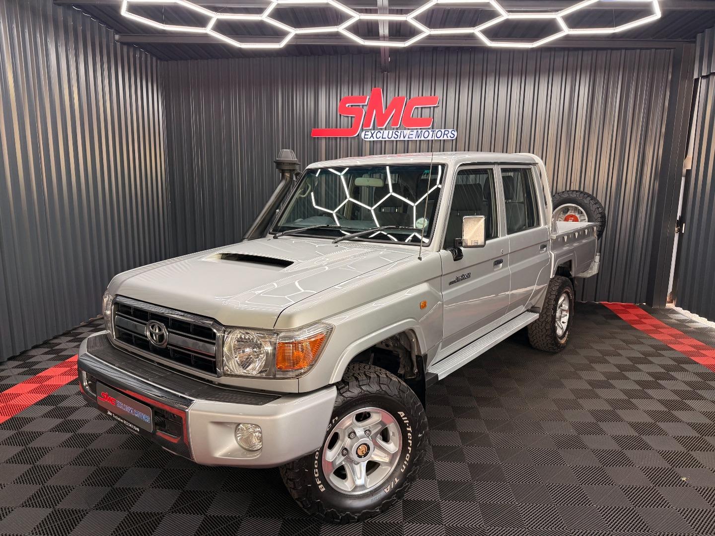 2014 Toyota Land Cruiser 79 4.5D-4D LX V8 Double Cab