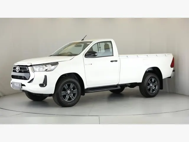 2026 Toyota Hilux 2.4GD-6 Single Cab Raider Manual