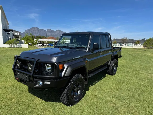 2026 Toyota Land Cruiser 79 2.8GD-6 Double Cab