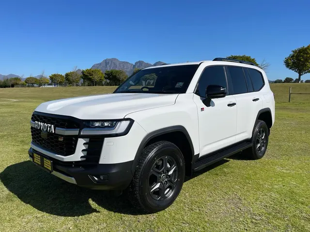 2026 Toyota Land Cruiser 300 3.3D GR-Sport