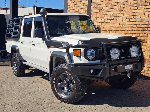 2025 Toyota Land Cruiser 79 4.5D-4D LX V8 Double Cab