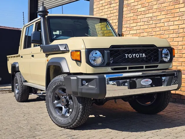 2025 Toyota Land Cruiser 79 4.5D-4D LX V8 Double Cab