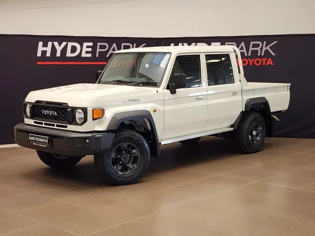 2026 Toyota Land Cruiser 79 2.8GD-6 Double Cab Manual