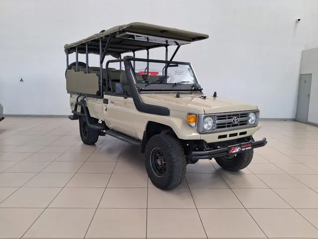 2004 Toyota Land Cruiser 4.5 Pick Up