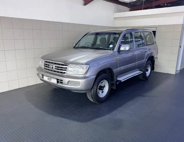 2006 Toyota Land Cruiser 100 4.5 GX