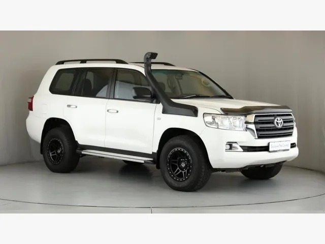 2019 Toyota Land Cruiser 200 4.5D-4D V8 GX-R