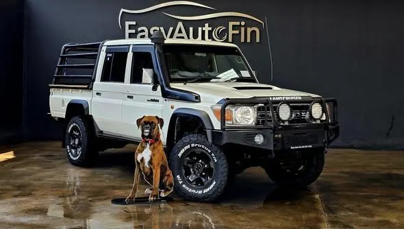 2015 Toyota Land Cruiser 79 4.5D-4D LX V8 Double Cab