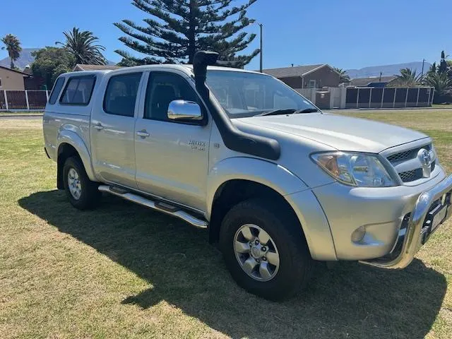 2007 Toyota Hilux V6 4.0 Double Cab 4x4 Raider Auto