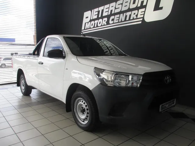 2023 Toyota Hilux 2.0 S (Aircon)