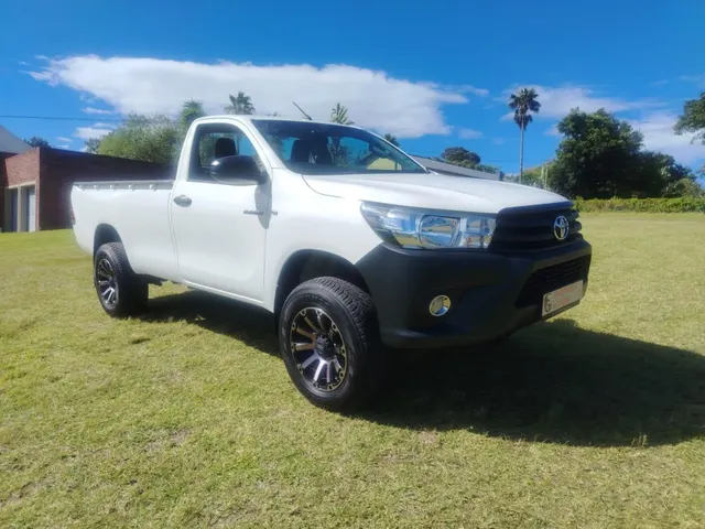 2023 Toyota Hilux 2.4GD-6 4x4 SR
