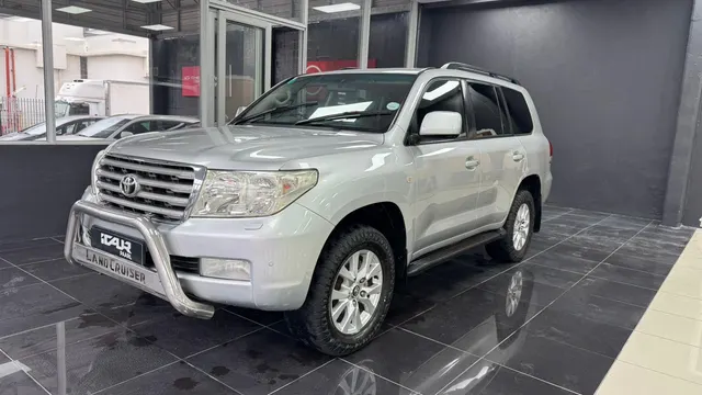 2009 Toyota Land Cruiser 200 4.5D-4D VX
