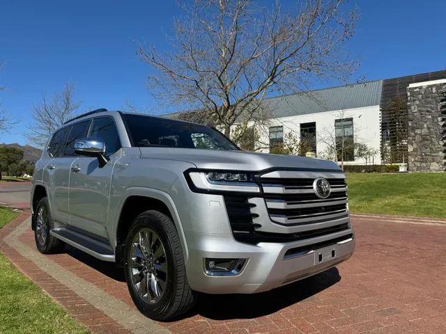 2026 Toyota Land Cruiser 300 3.3D ZX