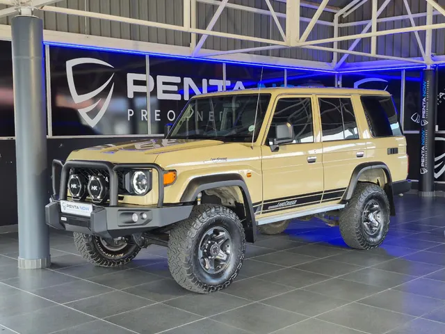 2026 Toyota Land Cruiser 76 2.8GD-6 Station Wagon VX