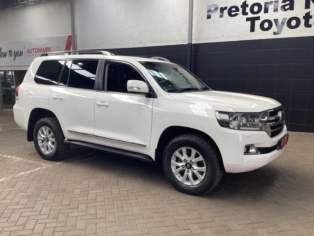 2019 Toyota Land Cruiser 200 4.5D-4D V8 VX-R