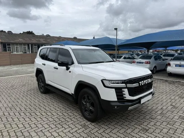 2022 Toyota Land Cruiser 300 3.3D GR Sport