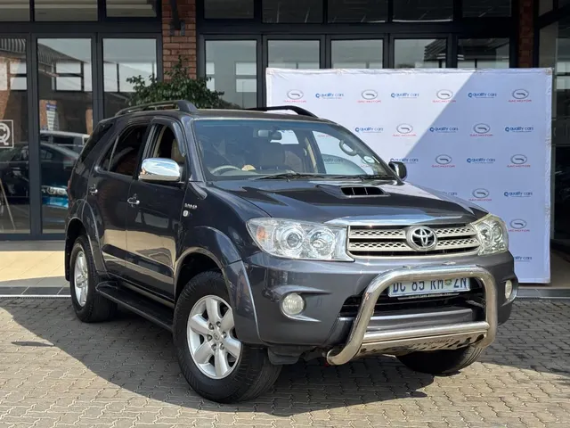 2011 Toyota Fortuner 3.0D-4D