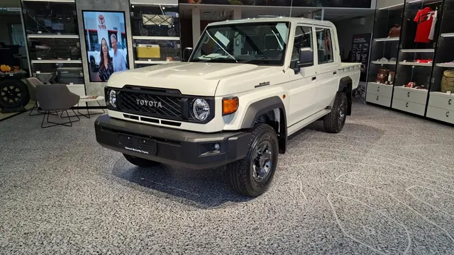 2026 Toyota Land Cruiser 79 2.8GD-6 Double Cab Manual