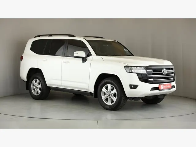2023 Toyota Land Cruiser 300 3.3D GX-R