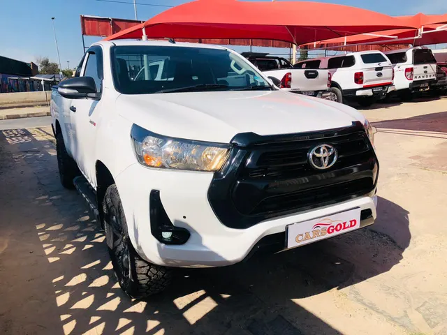 2017 Toyota Hilux 2.4GD-6 SRX