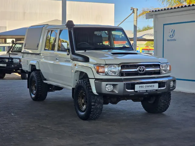 2022 Toyota Land Cruiser 79 4.5D-4D LX V8 Double Cab