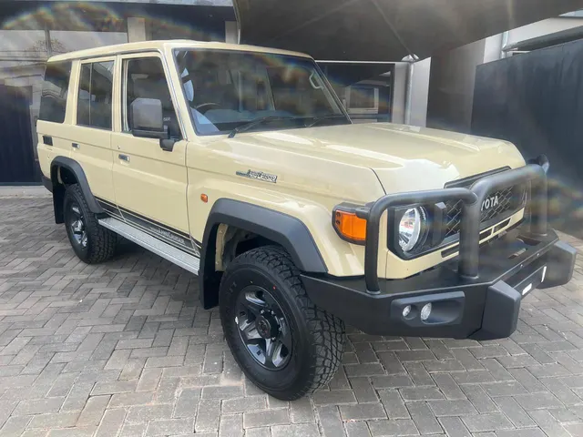 2026 Toyota Land Cruiser 76 2.8GD-6 Station Wagon VX