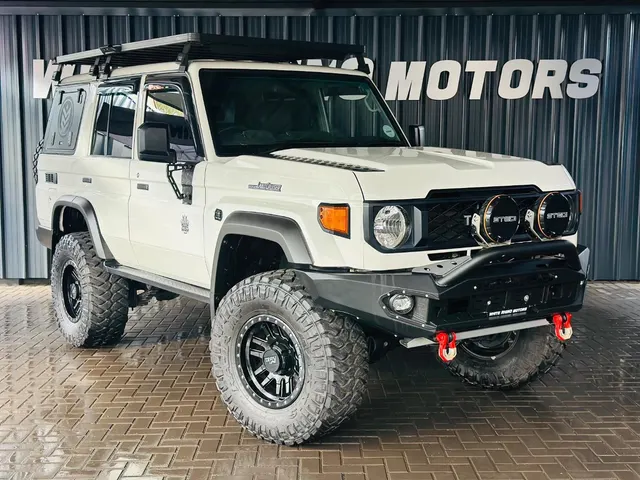 2024 Toyota Land Cruiser 76 2.8GD-6 Station Wagon VX