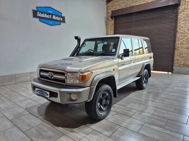 2010 Toyota Land Cruiser 76 Land Cruiser 76 4.2D Station Wagon