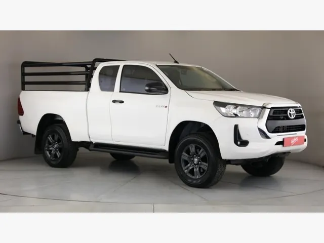 2023 Toyota Hilux 2.4GD-6 Xtra Cab Raider Auto