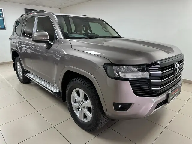 2022 Toyota Land Cruiser 300 3.3D GX-R