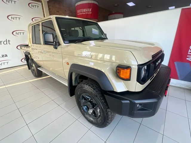 2026 Toyota Land Cruiser 79 2.8GD-6 Double Cab Manual
